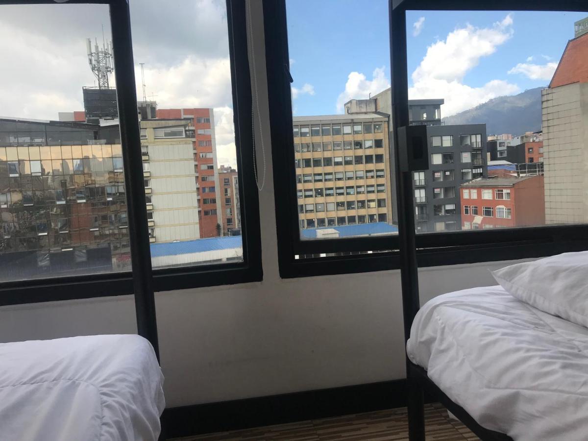 Hostal - Hotel - Apartaestudios Amoblados Chapinero Las Mandarinas - Coworking Bogota Ngoại thất bức ảnh