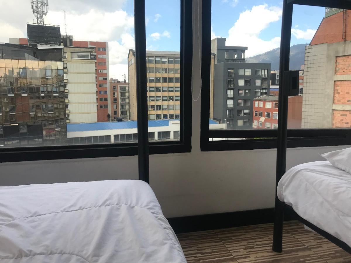 Hostal - Hotel - Apartaestudios Amoblados Chapinero Las Mandarinas - Coworking Bogota Ngoại thất bức ảnh