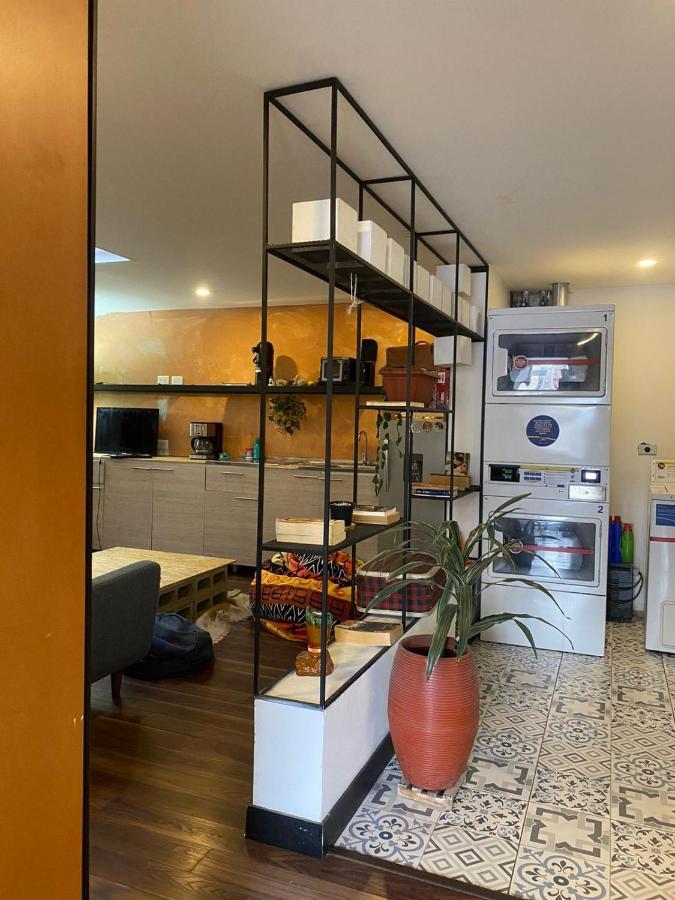 Hostal - Hotel - Apartaestudios Amoblados Chapinero Las Mandarinas - Coworking Bogota Ngoại thất bức ảnh